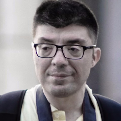 il_quarto_moro's profile picture. Non sono nessuno per giudicare, so soltanto che ho un'antipatia innata verso i censori.