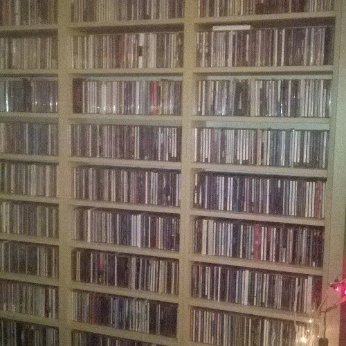 Long suffering Leeds Fan. Chart & Vinyl Addict. Eurovision Obsessive . Runs Ebay store specialising in hard to find CD singles & Irish stuff