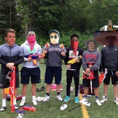 firingsquad2017's profile picture. feat. Mason, Pranit, Ujesh, Ben, Josh, Justin. Watch out PC👀🔫