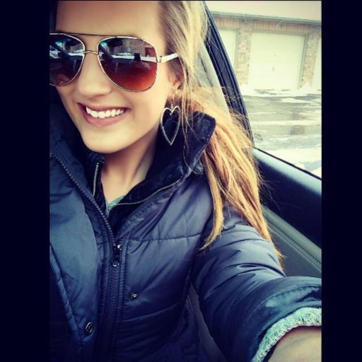 Melissa65440363's profile picture. 