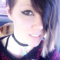 Champagne (@est4lief) 's Twitter Profile