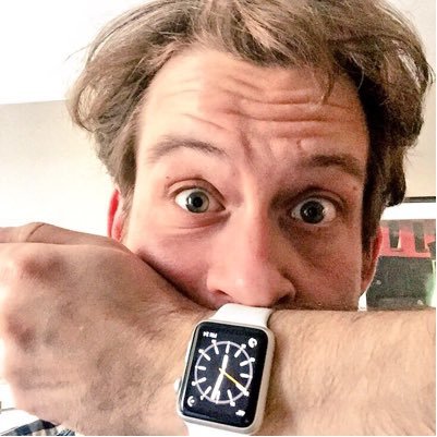 BlTdramatic's profile picture. he looks like he has a secret. // 💜💚 !!