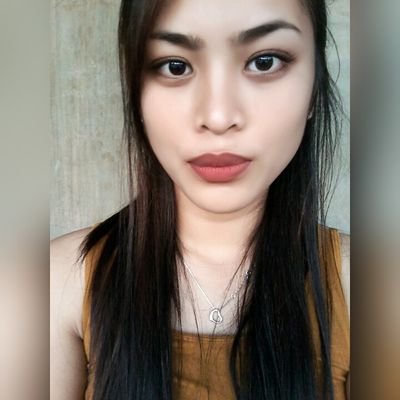 RealGirl_20's profile picture. 