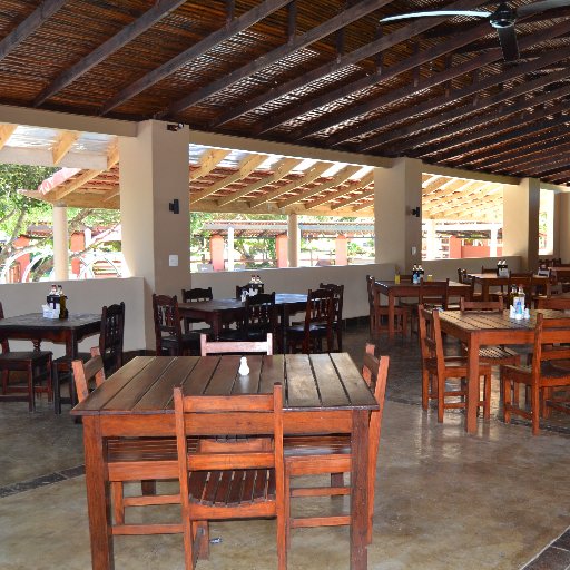 LugardoMar's profile picture. Your ideal place by the sea. Macaneta only 35kms from Maputo. Unspoilt & nature rich. Self-catering chalets & luxury rooms, swimming pools, 100m from beach.