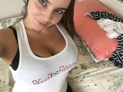 Single woman looking for a life partner