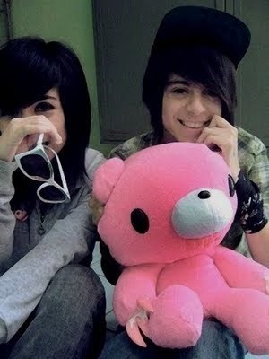 TodoAdolecente_'s profile picture. E muiito bom ser adolecenteee