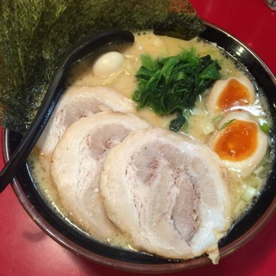 関東を中心にラーメン店を巡っています！美味しいラーメンを数多くの人に広めたいと思っています。ラーメン好きの方は是非フォローして下さい！ 主に家系が好きです。