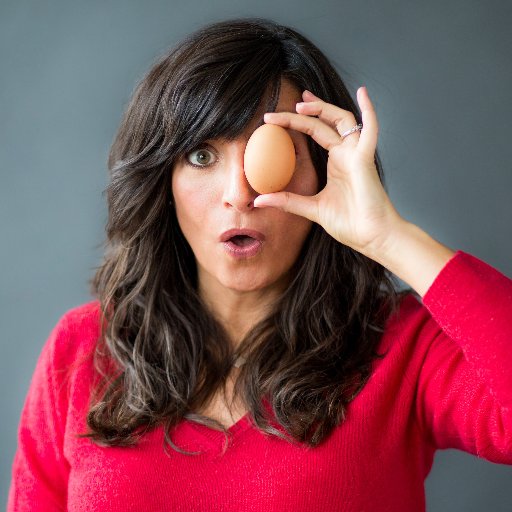 Certified Cancer Coach... HOST: Lunch with Leslie Weekdays 2pm ET HOST: Fork It Over Radio https://t.co/unOSyNJxkV 11am ET Sat. #cancerhatesit #radio #golive