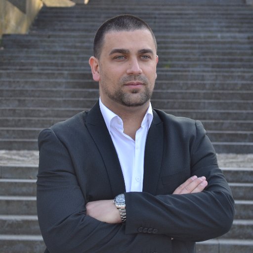 Zvanična Twitter stranica samostalnog vijećnika u Općinskom vijeću Novo Sarajevo i vijećnika u Gradskom vijeću Grada Sarajeva.