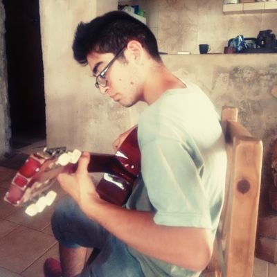 #Teto#
🎸Compositor 🎶🎤
Futuro profesor de ciencias biológicas. Estudiante en azul
De Maipú BsAs
19