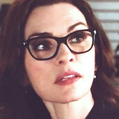 WiredLucille's profile picture. Teacher and devoted wife of @DementedNegan, I love him and our son @ForwardsFaster ❤ #TWD [21+ RP]