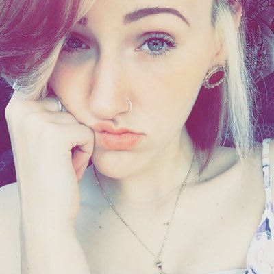 KaytlynnKills's profile picture. ✌️ I was raised this way. ✌️