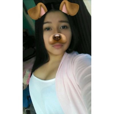 liz_rvb's profile picture. Mucha falsedad yo conozco tu mal 🔥