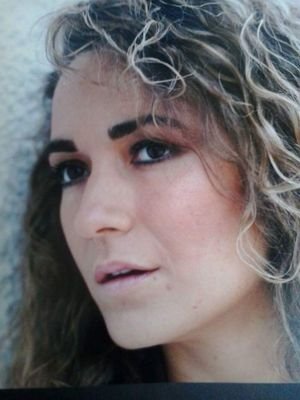 LTelloMfatima's profile picture. Ciencia y Tecnología Música Cine Moda