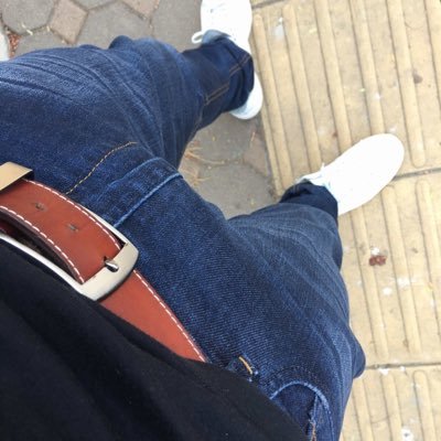 llwu2's profile picture. 