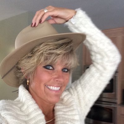 ElizaSheri0920's profile picture. 