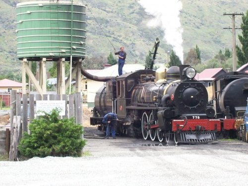 57 Engineer I Need People to Help SAVE the Kingston Flyer Railway, Queenstown ph 027 5940090 Email csi@hotmail.co.nz