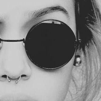 Positividade ☀️ // https://t.co/bXoaj4qkXM 🌍 Valorize quem te valoriza, fora isso mande se fuder... 🍃 • siga @_citei_tumblr •