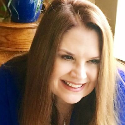 Writer, author, rearranger of words, brand & messaging strategist #amwriting Cofounder @GlindaCreative, Writer @GolfTrades, Golf Writers Assoc Am, @AuthorsGuild