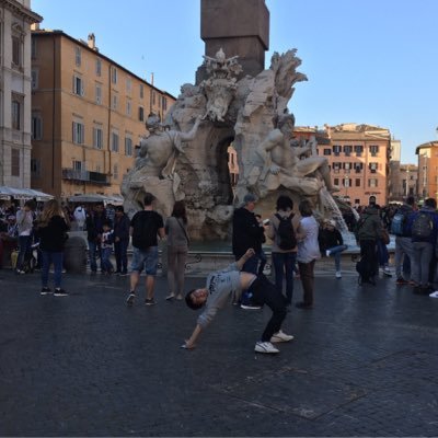 hyde_156's profile picture. 哲学者になります