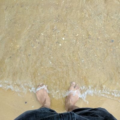 comfyquiet's profile picture. Comfortably quiet human. software engineer @mongodb. Sporadic writer. Aspiring time traveller. Dan is my collect-my-order name.