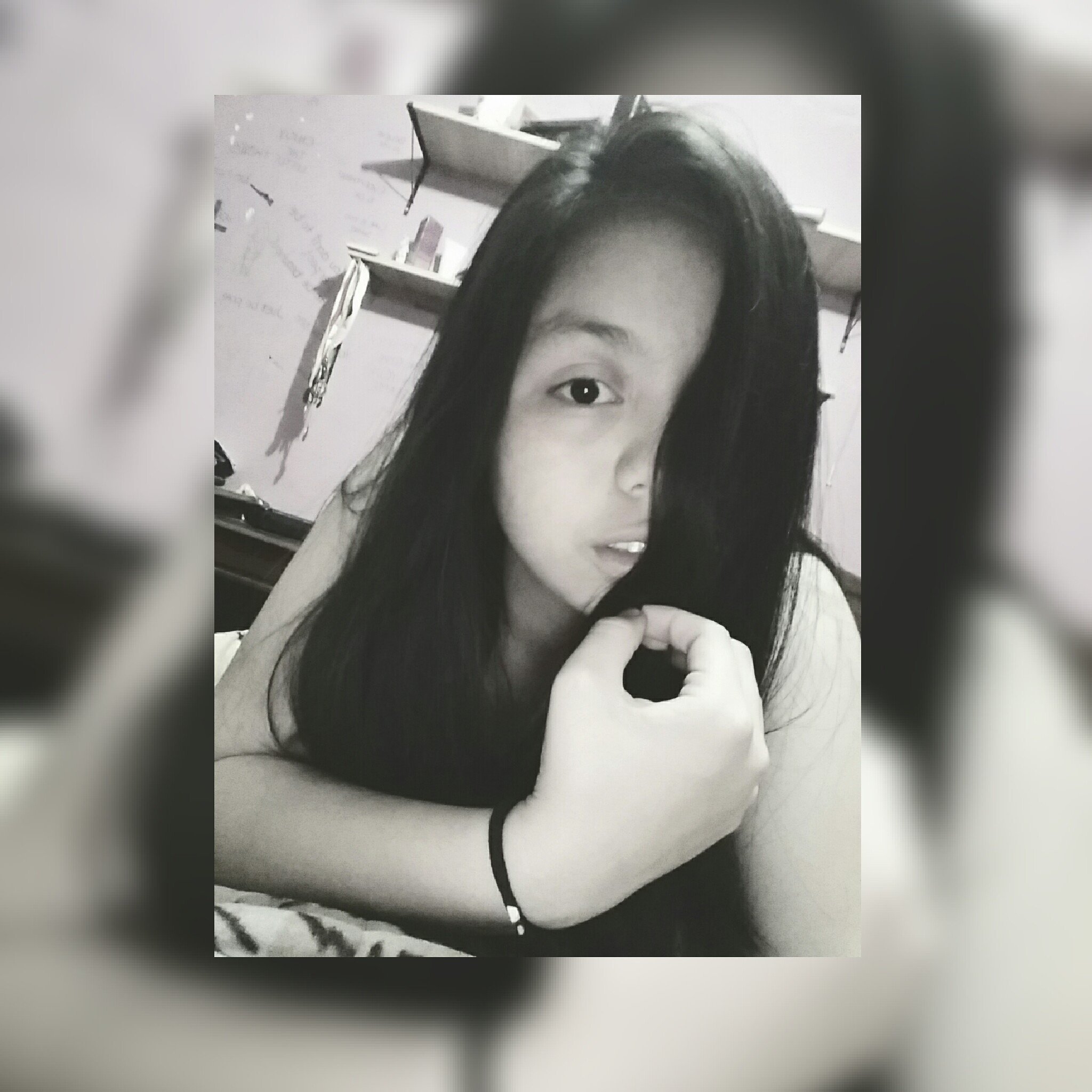 I love life, I divorce sadness, happiness marry me, I became a lover of joy and occasionally kiss madness