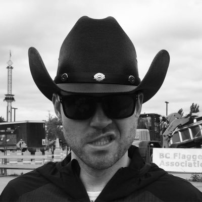 drtomwaller's profile picture. 