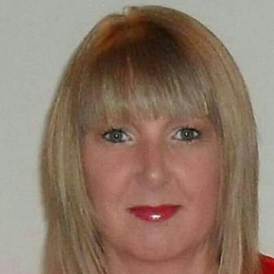 SarahMcLaren47's profile picture. Huge football fan supports Southampton FC . Mum to boy 21 and  pony mad girl 10.
All views expressed here are my own.