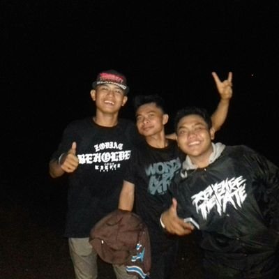 wasiqdd's profile picture. Wasiq Abdilahil Fahir 😎

#NODUSTA 😊