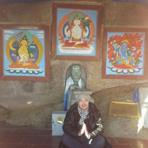 otgonbayar_9's profile picture. Сийлбэрчин хүн