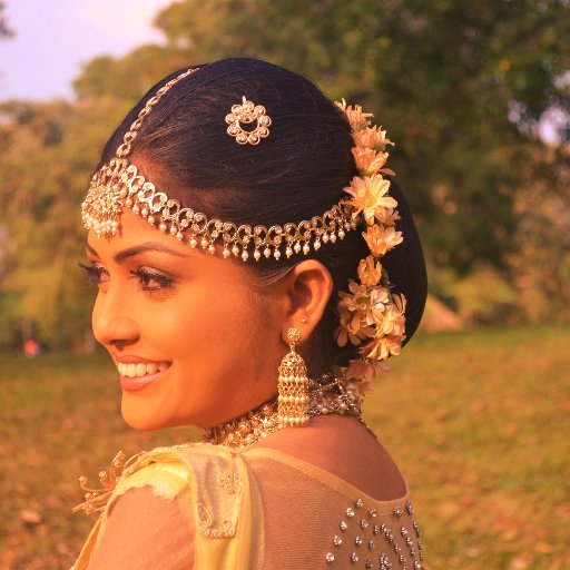 Rumesh027's profile picture. Simple