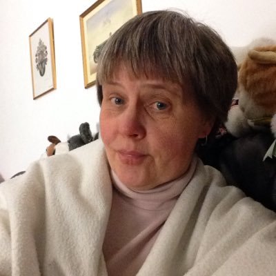 MarjutSaloniemi's profile picture. Emerita viestintäasiantuntija Espoon kirjastoissa, pääkaupunkiseudun kirjastojen Helmet-viestijä. / Information Specialist in Espoo City Library (Helmet)