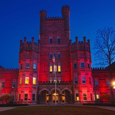 Wanted to make a page for my fellow students to express themselves about our university! EIU❤️ pride for life