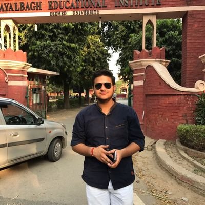 shubhamchahars's profile picture. Grow up to understand me.