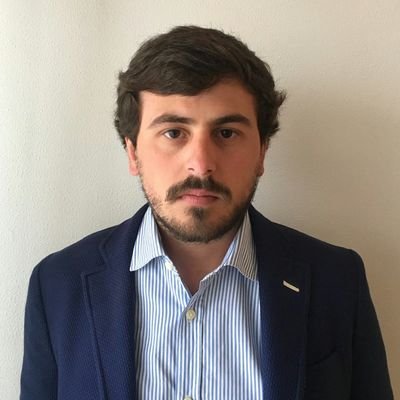 Palma de Mallorca. Amante de la política y del mundo del vino. Trabajo en la Empresa Privada. Mallorquinista 🔴⚫