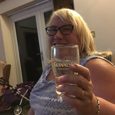 romanyjean's profile picture. 