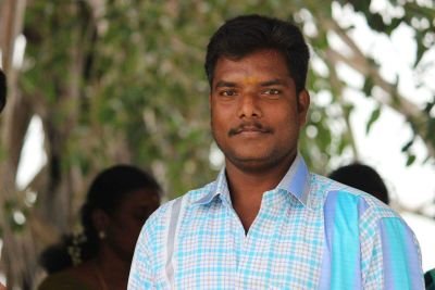 உணர்வை உணர்த்து
உறவை வளர்த்து
மனிதனை வாழவைப்போம்
தமிழனாய்