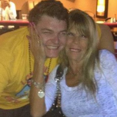 rozzis500's profile picture.