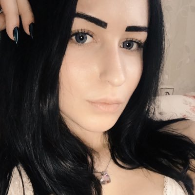 Mening birinchi guruh jinsiy aloqa tajribam haqida hikoya