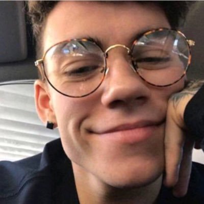 free follow from @vhsobrien