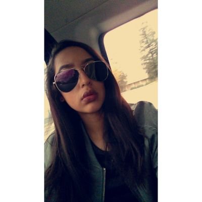 angelicaCx01's profile picture. happy