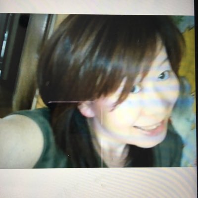 色々気になるお年頃のおばさんです。 興味のある事気になる事呟きます。 語彙力ないのでお許しください。無言フォローしてごめんなさい。