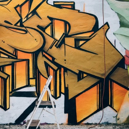 sharptimist's profile picture. Random commentator