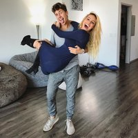 JUANPA NOTICE ME!!! (@anazuriponss) 's Twitter Profile