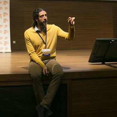 izellevi's profile picture. Just trying to be a human being