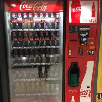 FCorangekola's profile picture. ポケモン、オレンジ色、コーラ、サッカー、阪大〈祝！卒業！〉