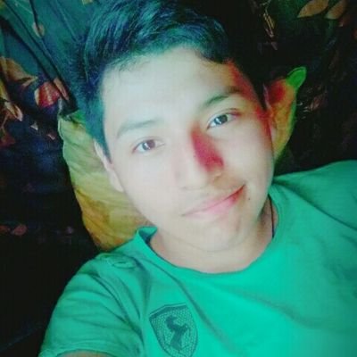 Holaaaaa!!!! .....
soy Lluen, un chico sencillo de Perú que solo quiere hacerte reír.
suscribete a mi canal de Youtube
