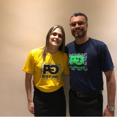 Casada com @KMTEOLOGANDO  mãe de dois tesouros. Obrigada Senhor!