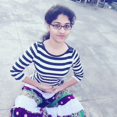 KNomini's profile picture. 