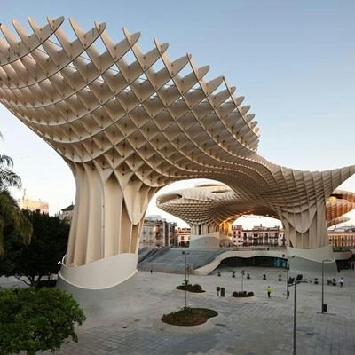 Ing. Civil especialista en Mantenimiento,Materiales de Construccion,Construccion en Tierra,Obras Hidráulicas y Patología en obras civiles.Docente Titular UNET